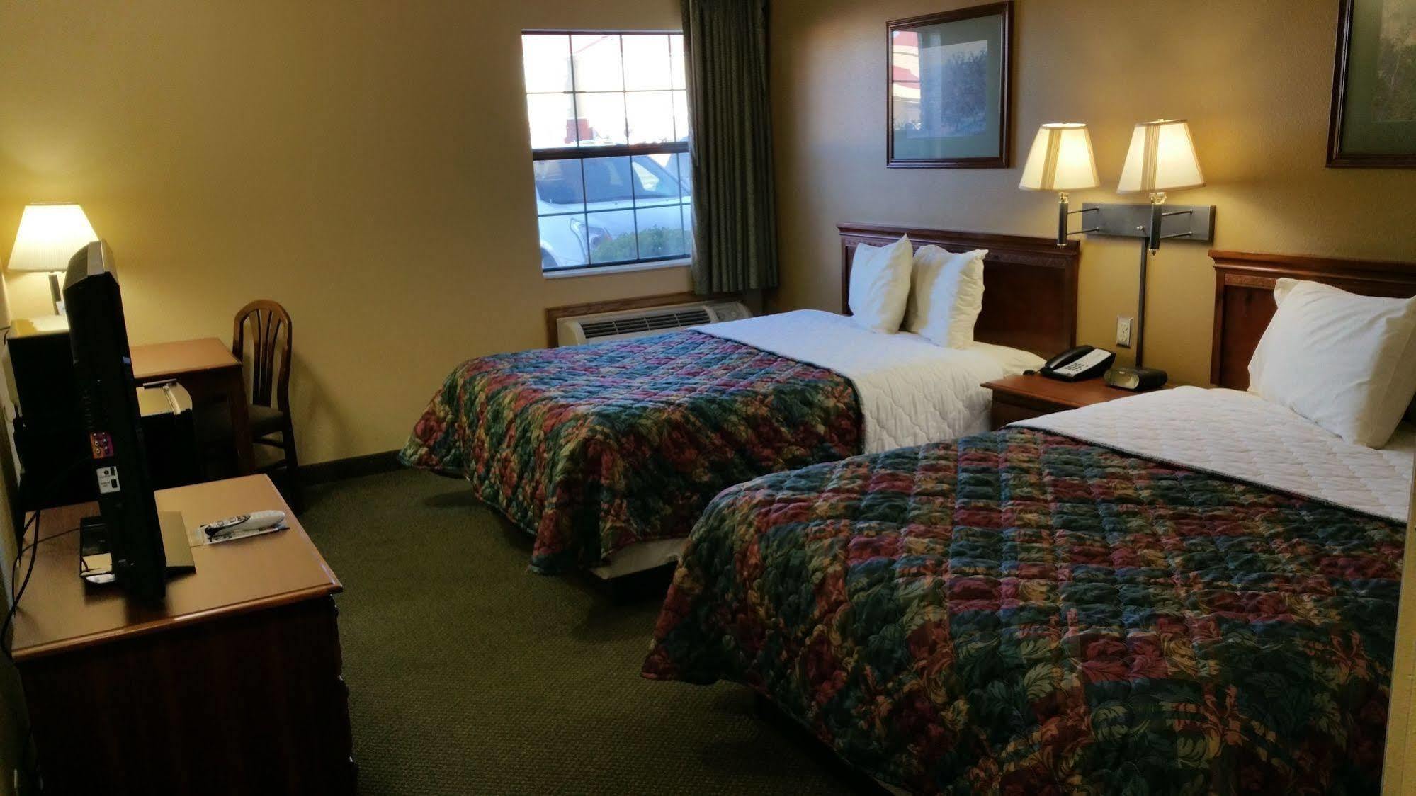 Super 8 By Wyndham Pine Bluff Hotel Buitenkant foto